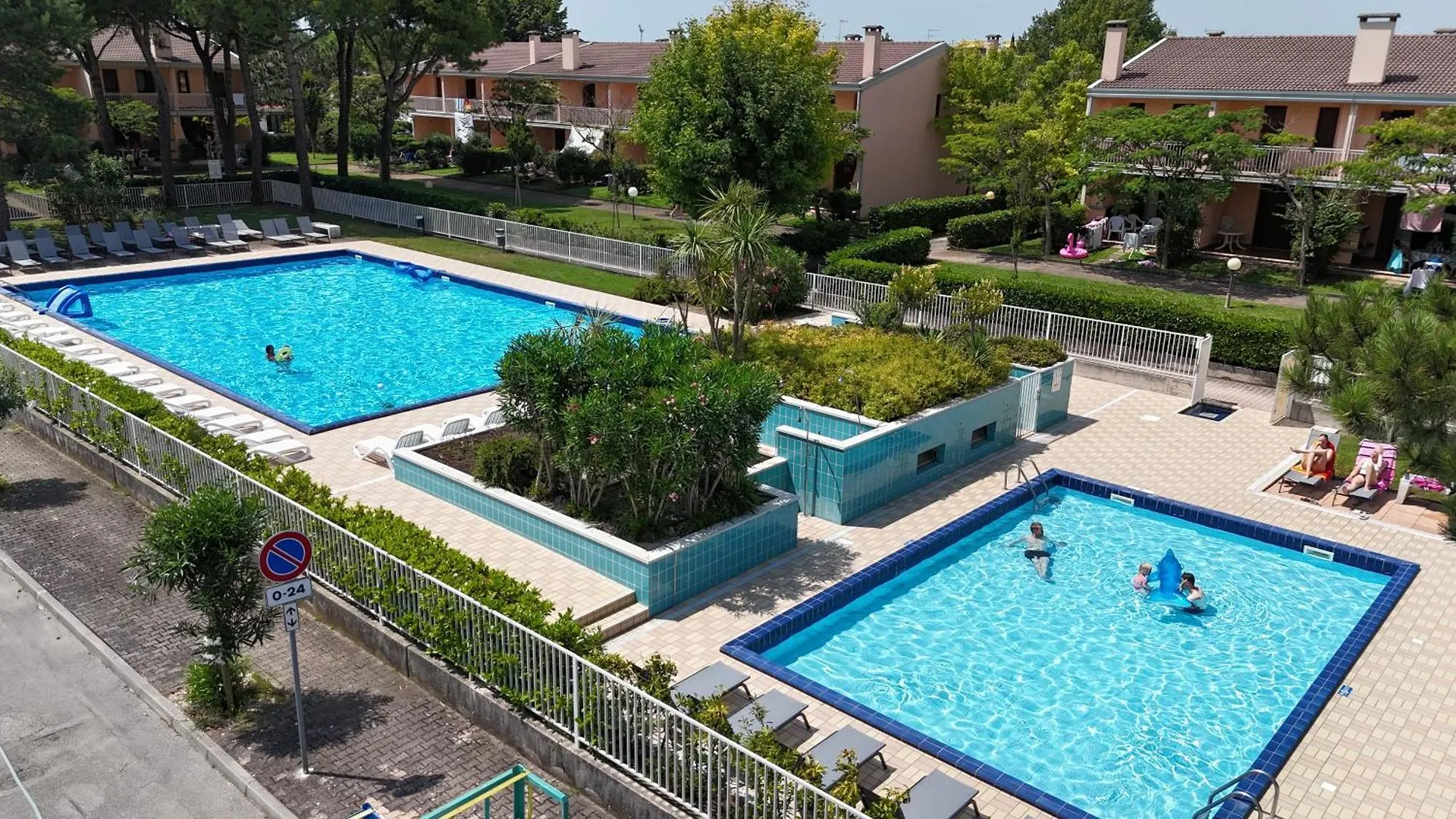 Holiday home Villaggio Dei Fiori Bibione
